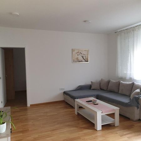 Apartman N&N 수보티차 외부 사진