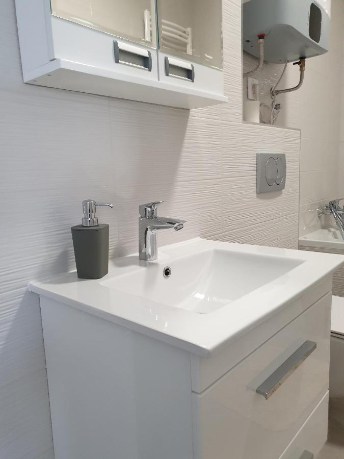 Apartman N&N 수보티차 외부 사진